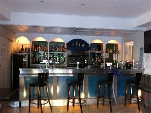 Blue Hotel Ла-Сейн-сюр-Мер Екстер'єр фото